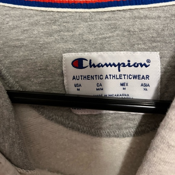 Champions hoodie men’s Size M - Picture 3 of 3